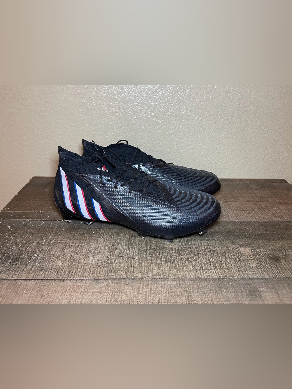 Adidas Predator Edge.1 “Edge of Darkness”
- Size 9 Men.